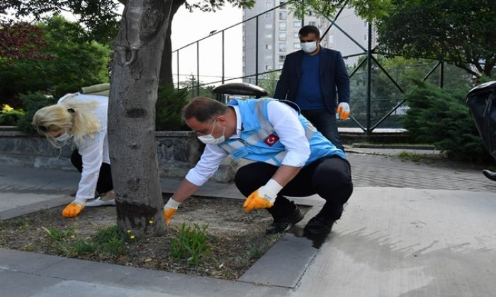 BAŞKAN ÇALIK BEYLİKDÜZÜ’NDEKİ TEMİZLİK ÇALIŞMALARINA KATILDI