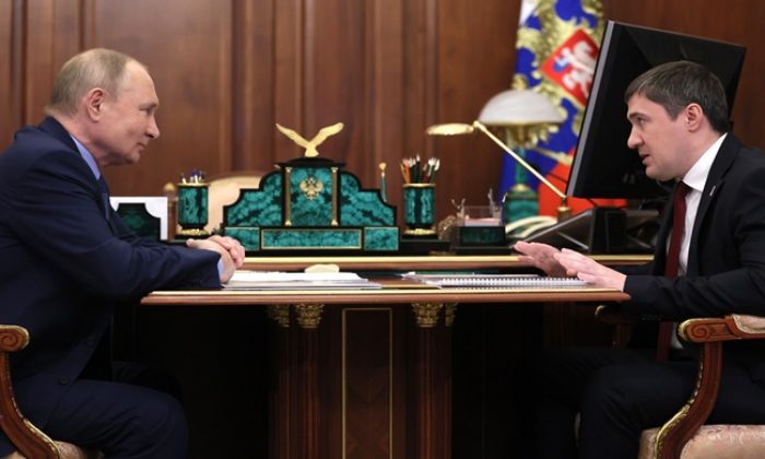 Meeting with Perm Territory Governor Dmitry Makhonin