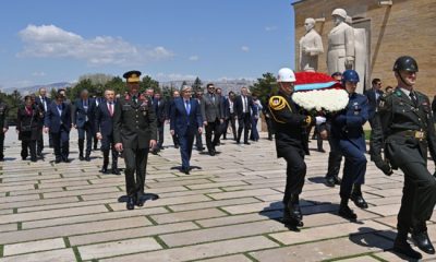 Глава государства Касым-Жомарт Токаев посетил мавзолей Ататюрка