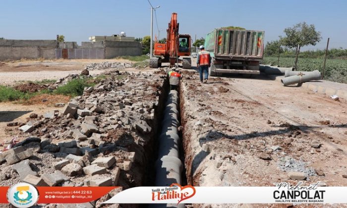 BAŞKAN CANPOLAT İLE KIRSAL MAHALLELERE KAPSAMLI HİZMET