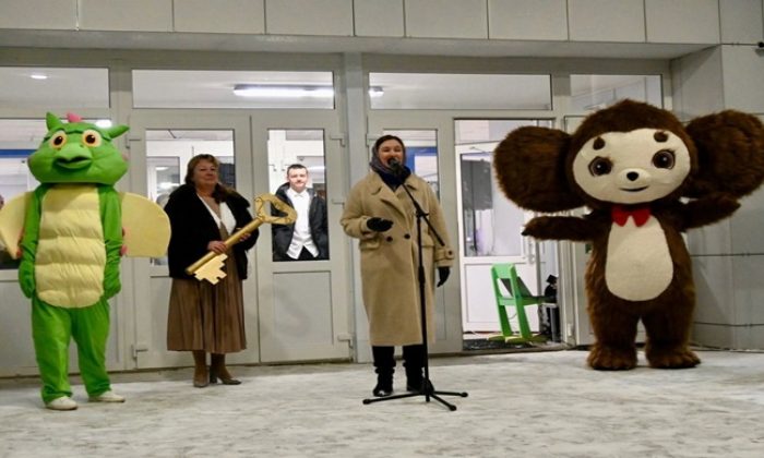 Novgorod bölgesindeki Staraya Russa’da iki okulun tadilatı halkın programına göre tamamlandı